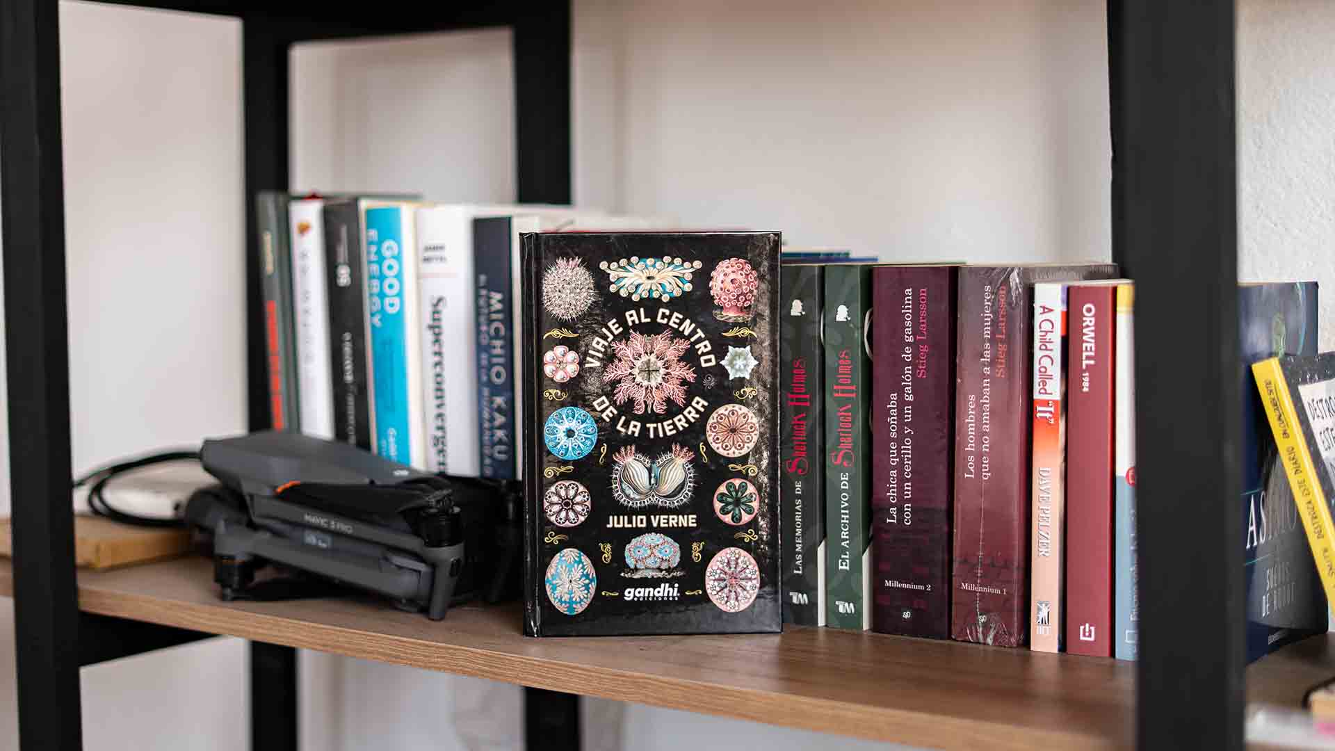 Viaje al centro de la tierra en librero